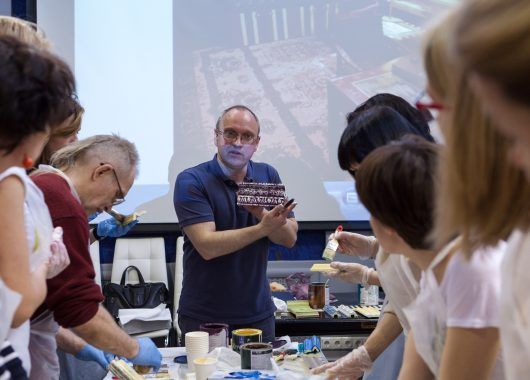 мастер-класс Михаила Дудина по декорированию лепнины в Центре Дизайна Мануфактура 5 Ампир Декор