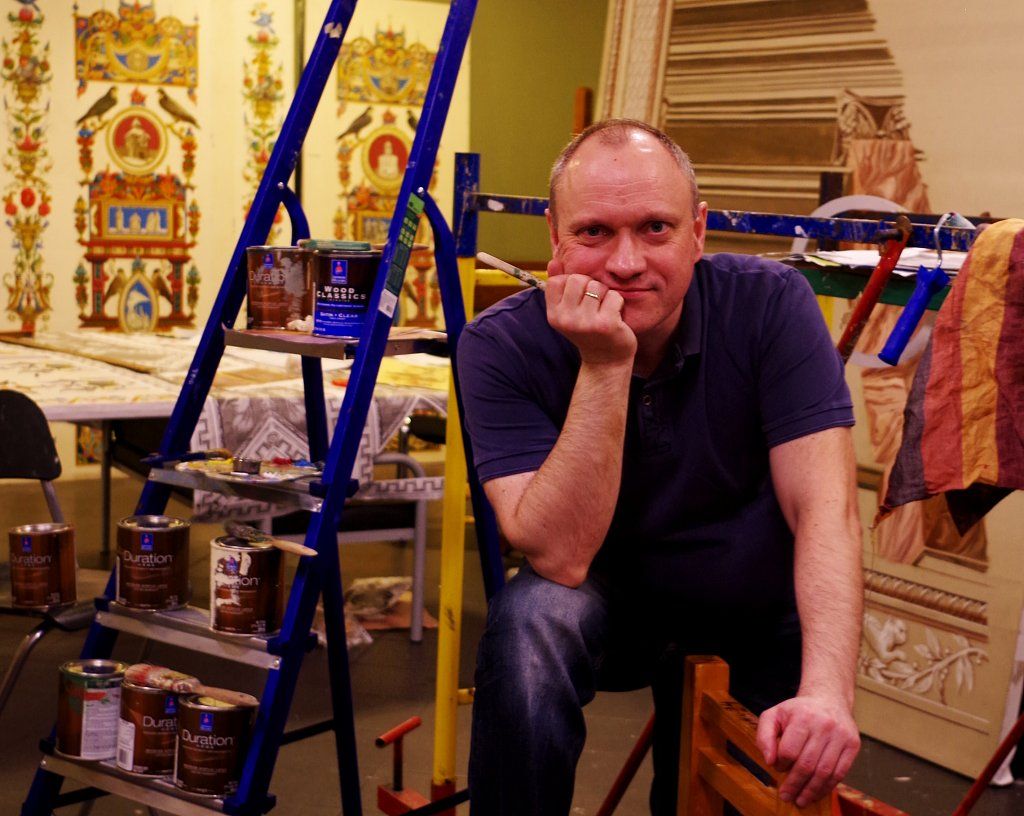 декоратор Михаил Дудин