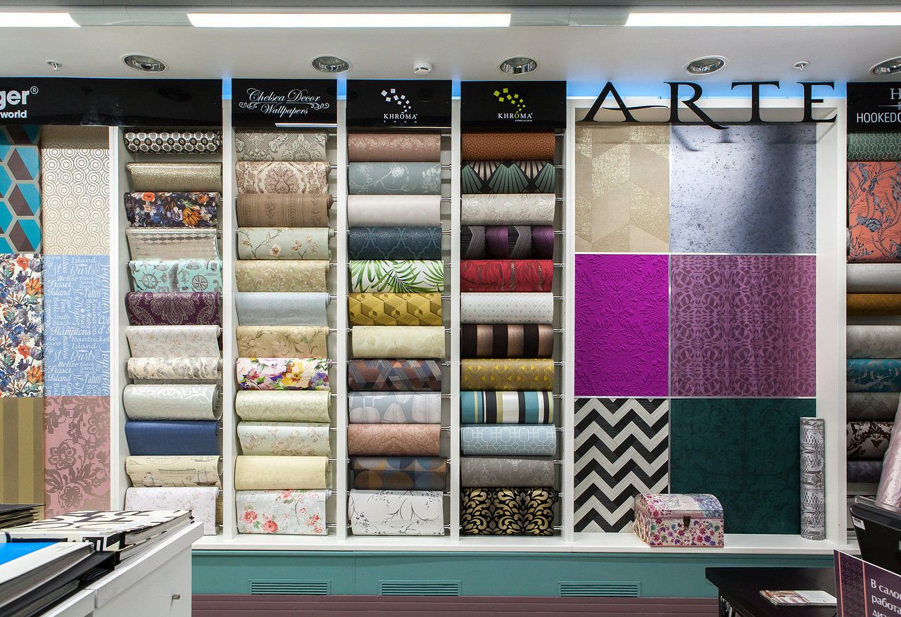 широкий выбор обоев в салоне «Ампир Декор» на Ленинградском шоссе