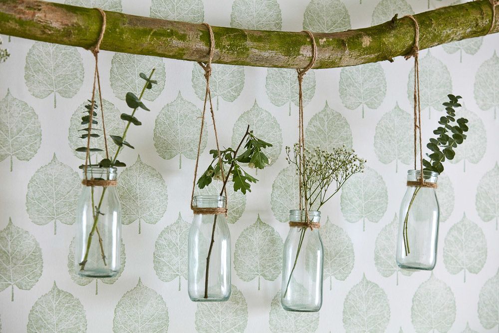 Обои с рисунками листьев из коллекции The Potting Room