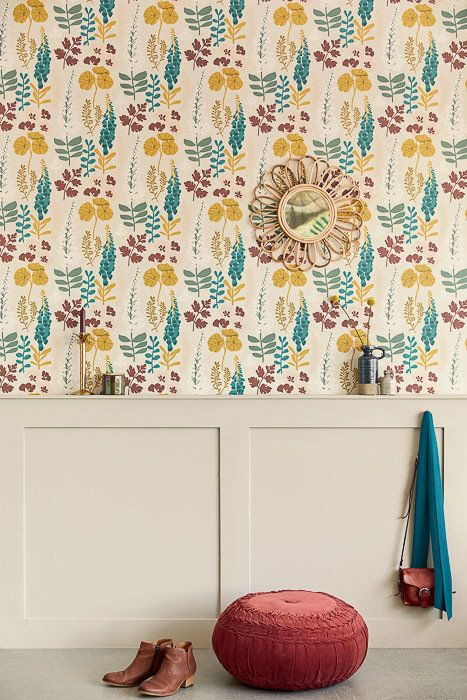 Мотивы с полевыми цветами из коллекции Vivid от Eijffinger