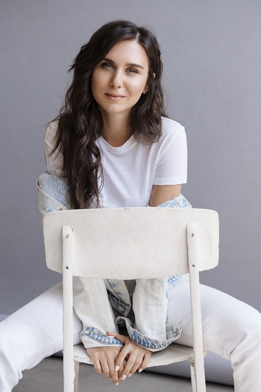 Дизайнер Оксана Лисоветченко