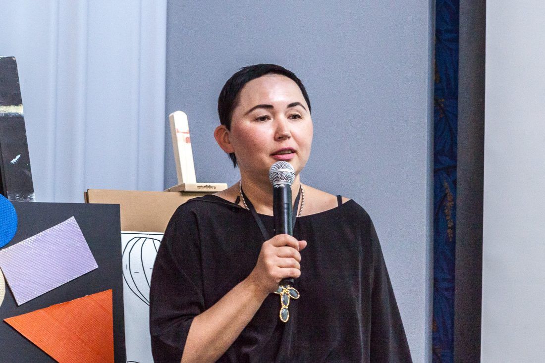 семинар дизайнера по текстилю Екатерины Егоровой в Центре Дизайна Мануфактура 5 Ампир Декор