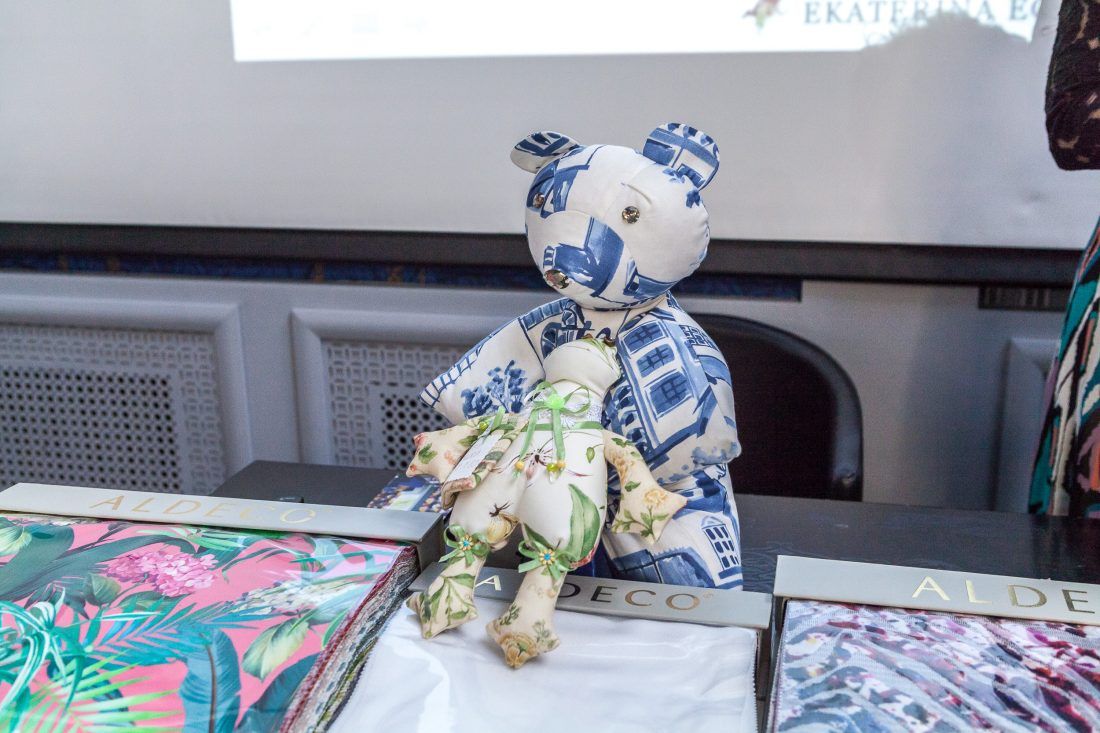 семинар дизайнера по текстилю Екатерины Егоровой в Центре Дизайна Мануфактура 5 Ампир Декор