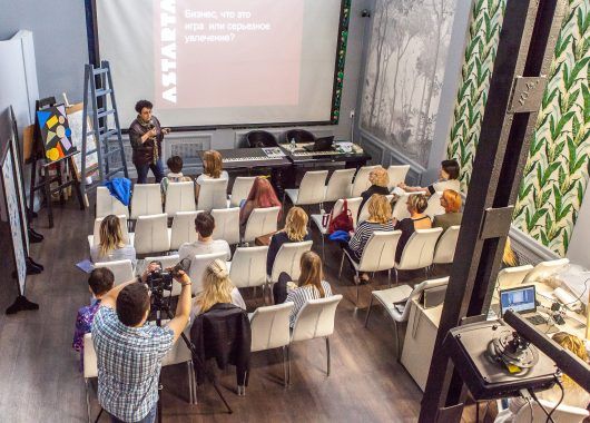 дизайн-лекторий Центра Дизайна Мануфактура 5 Ампир Декор