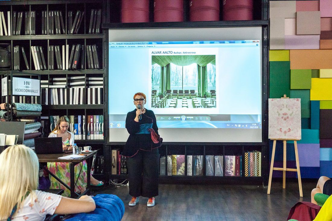 Лекция Елены Теплицкой «Цветовая палитра различных эпох»