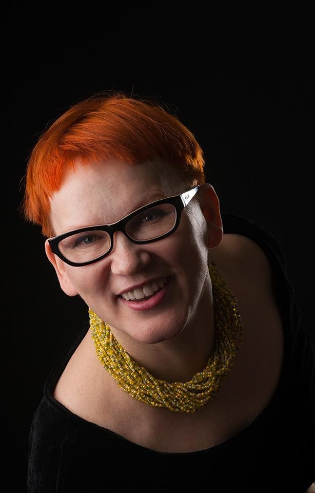 дизайнер Елена Теплицкая