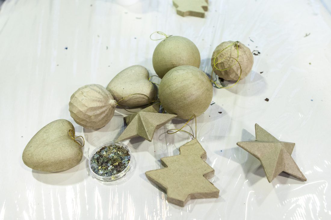 Мастер-класс по созданию новогодних украшений в Центре Дизайна Мануфактура 5 Ампир Декор