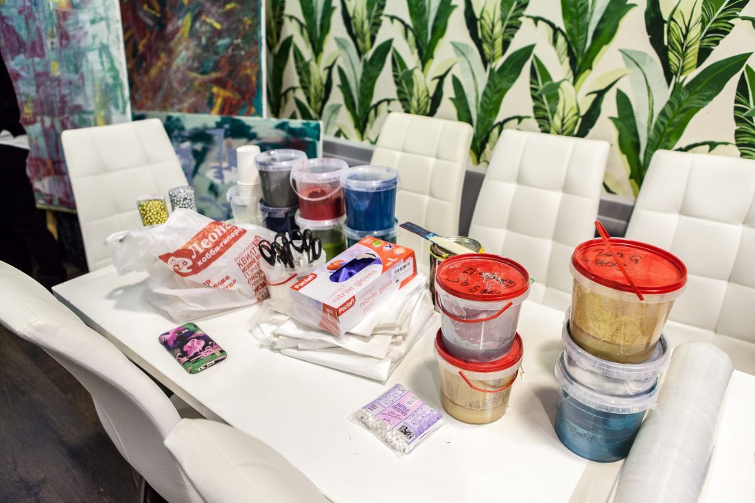 Мастер-класс по созданию новогодних украшений в Центре Дизайна Мануфактура 5 Ампир Декор