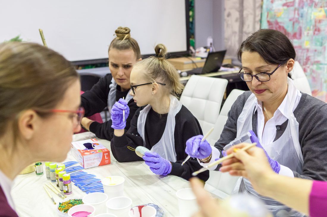 Мастер-класс по созданию новогодних украшений в Центре Дизайна Мануфактура 5 Ампир Декор