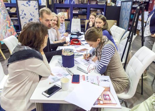 Мастер-класс по скетчингу от команды Artlover space в Центре Дизайна Мануфактура 5 Ампир Декор