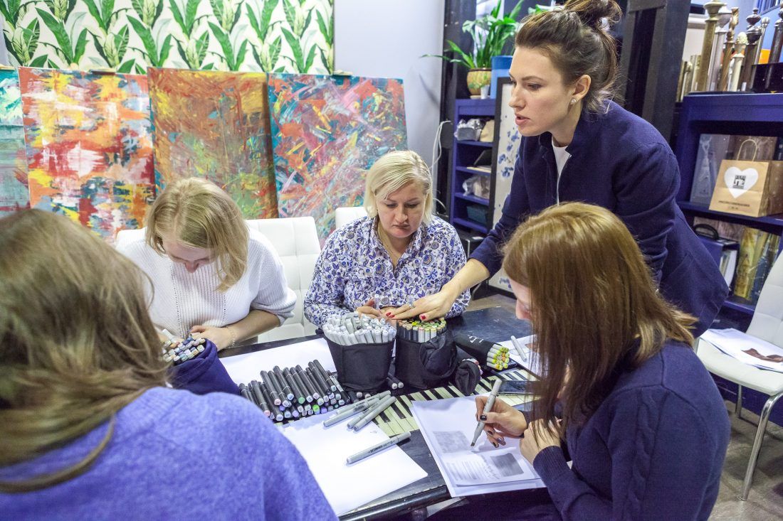 Мастер-класс по скетчингу от команды Artlover space в Центре Дизайна Мануфактура 5 Ампир Декор