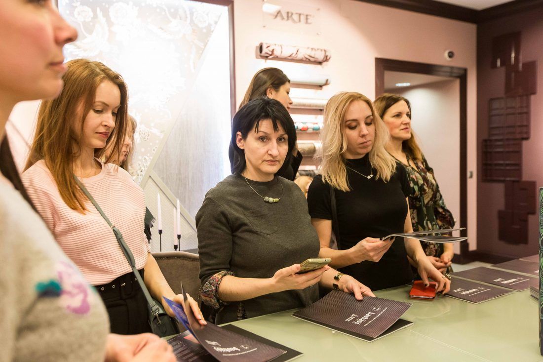 Мастер-класс декоратора Дианы Мухтаровой в салоне Ампир Декор в Санкт-Петербурге