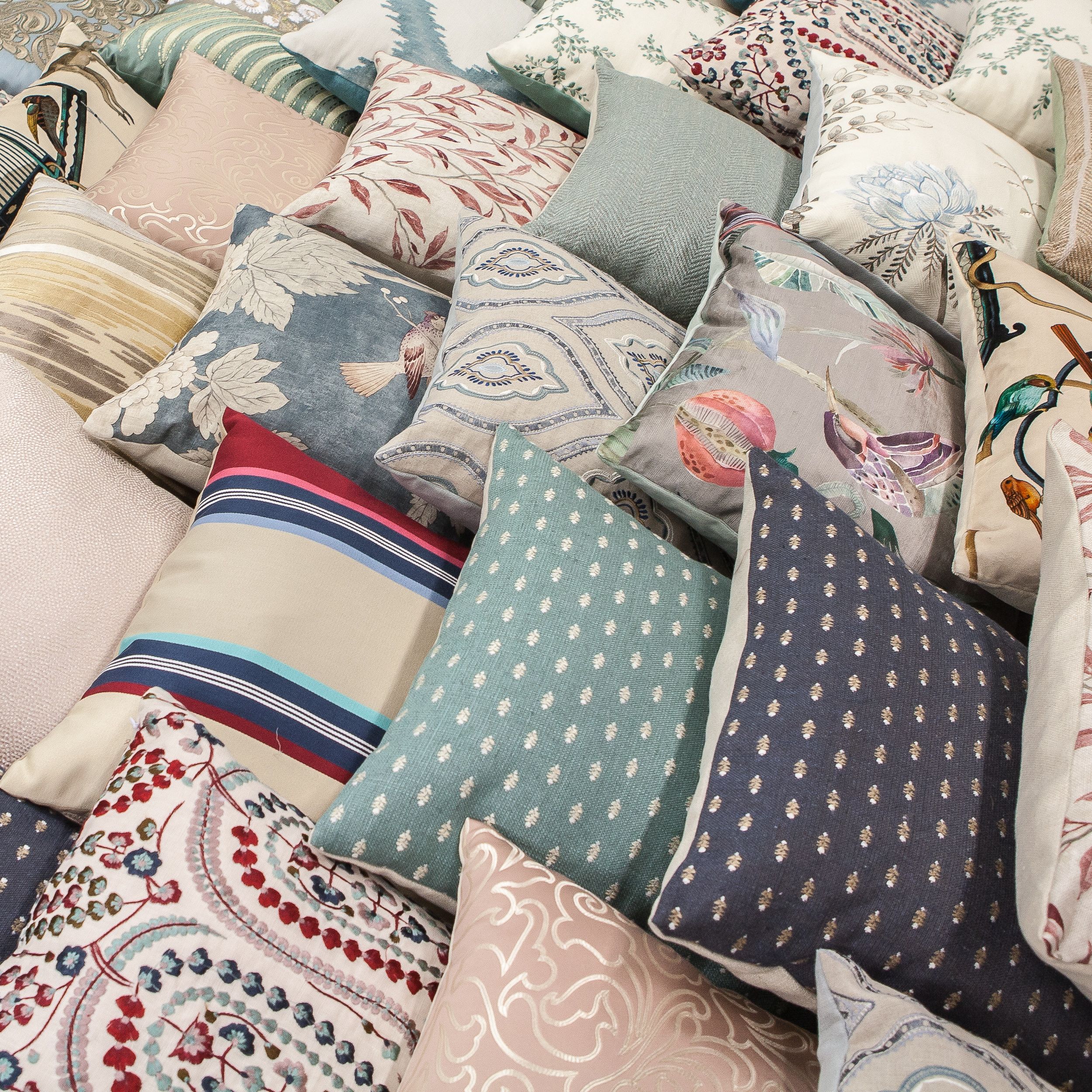 декоративные подушки Ампир Декор