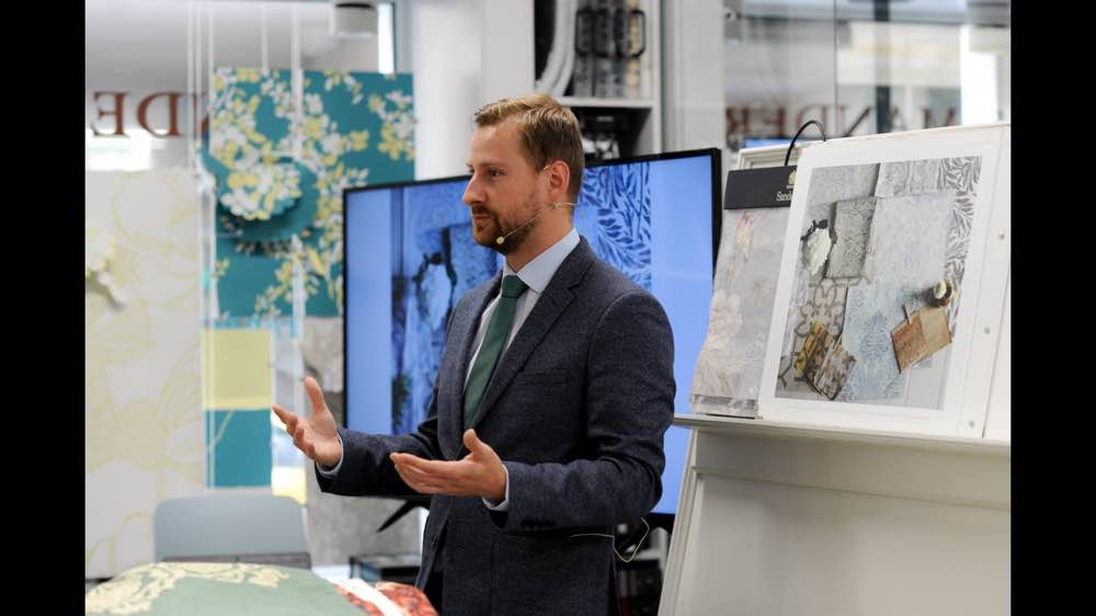 Андрей Спирин