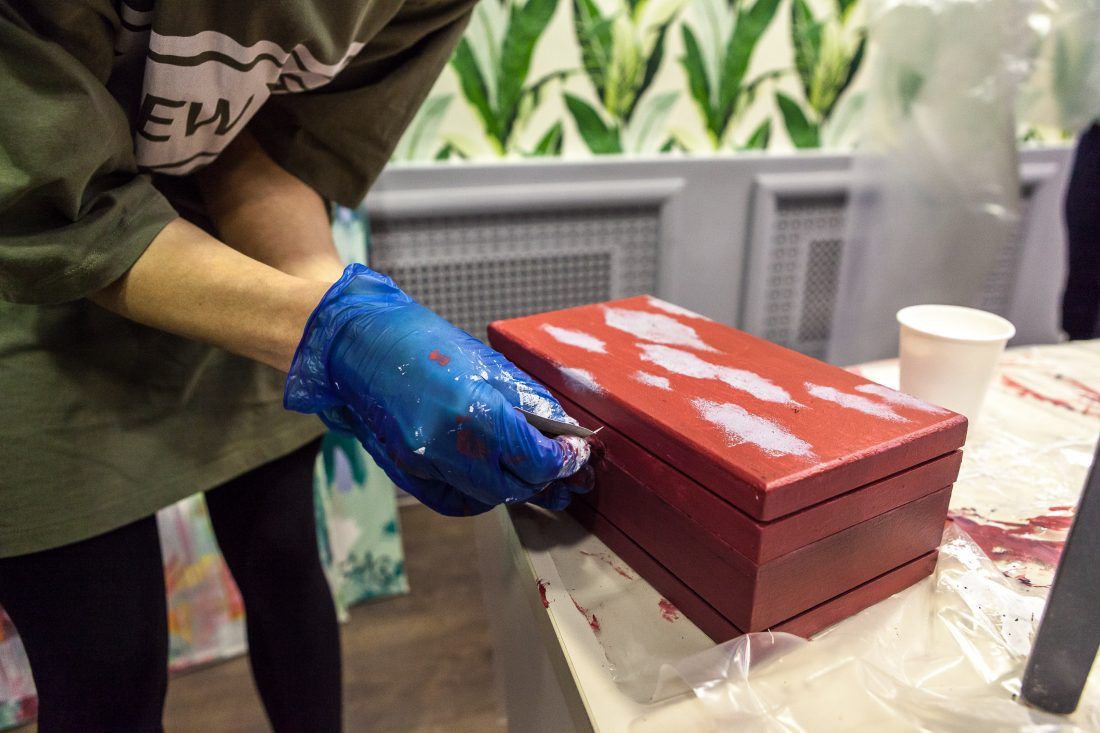 Мастер-класс по декорированию предметов от Александра Мершиева