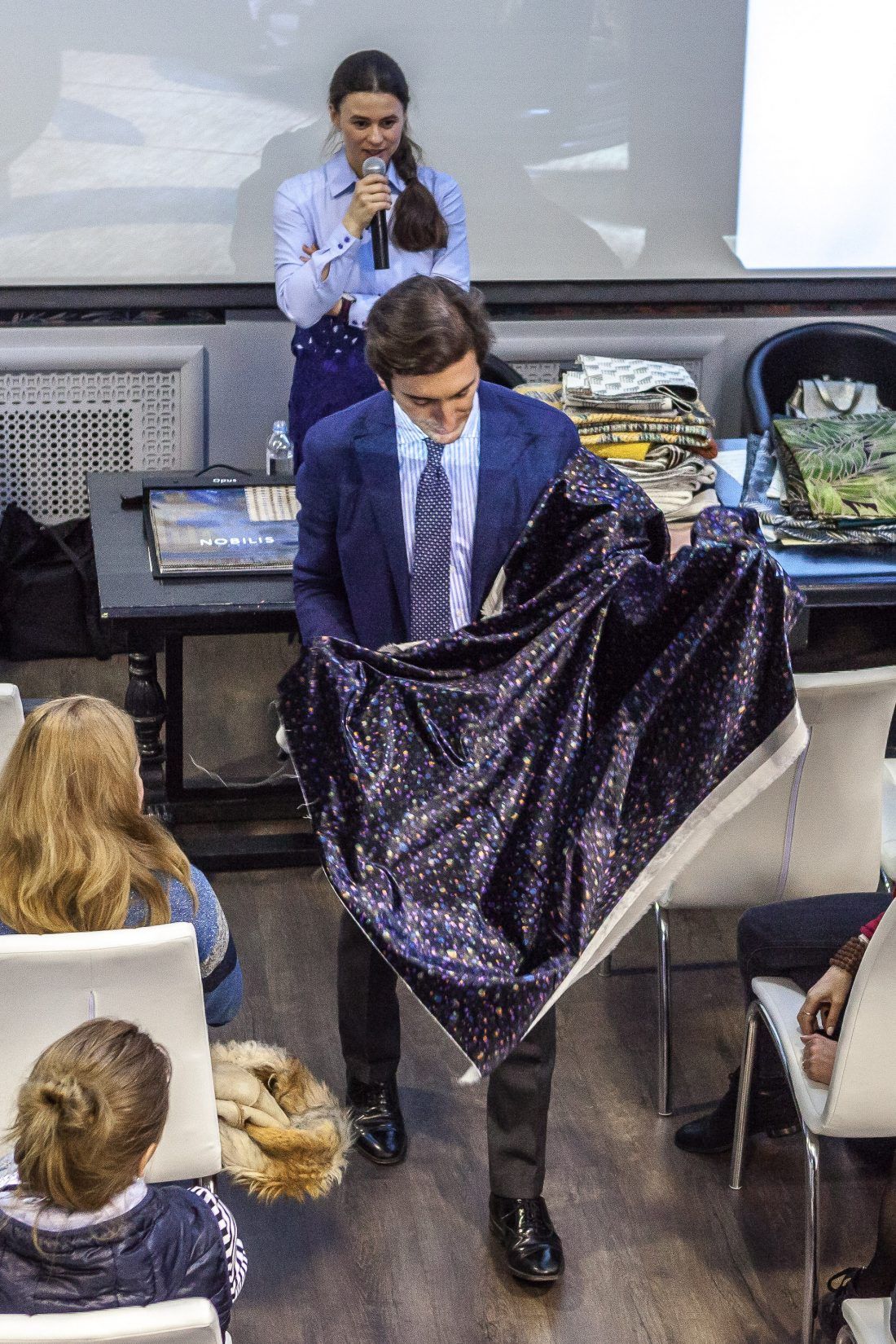 Мануфактура 5 Ампир Декор обои и ткани Nobilis