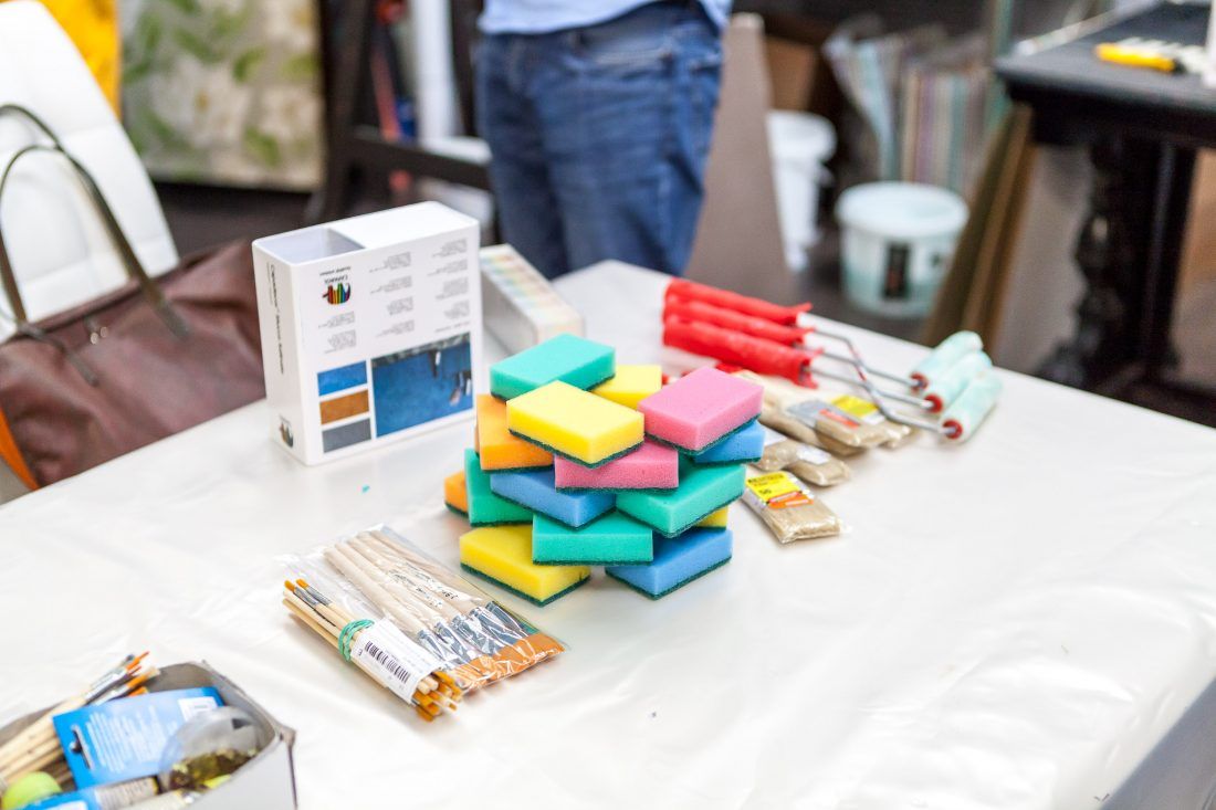 Мастер-класс «Декорируем вазу материалами Capadecor» в Центре дизайна Мануфактура 5 Ампир Декор