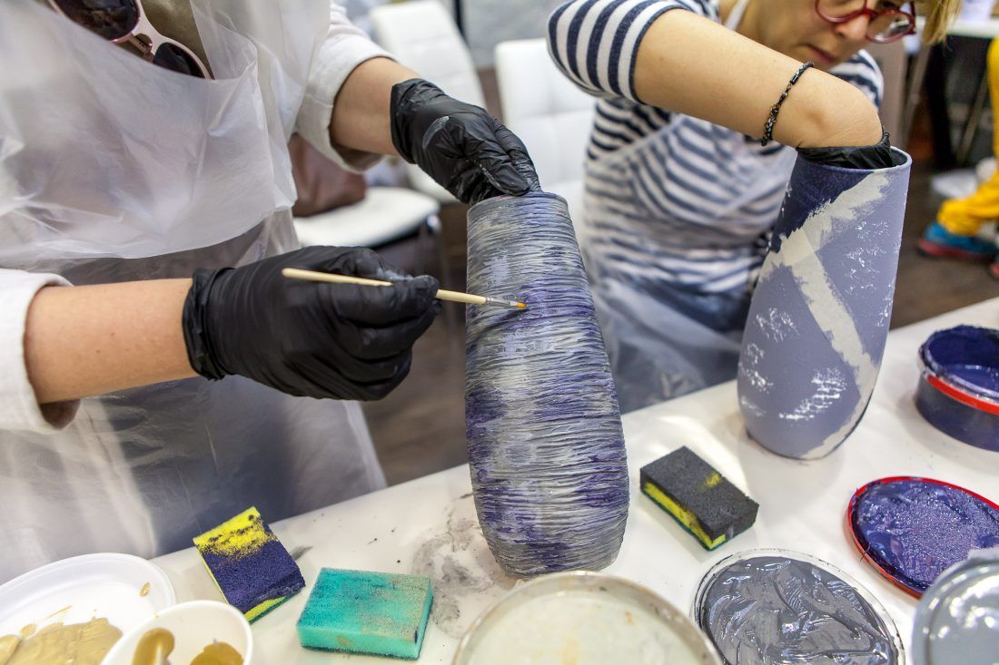 Мастер-класс «Декорируем вазу материалами Capadecor» в Центре дизайна Мануфактура 5 Ампир Декор