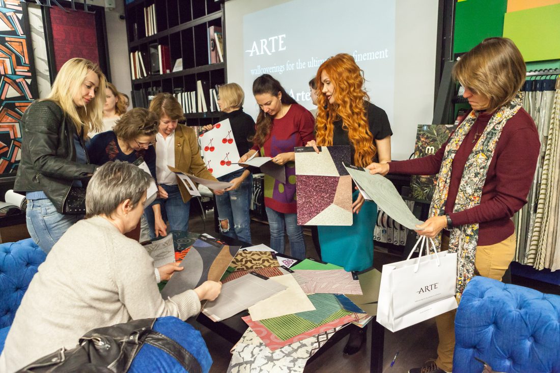 Презентация коллекции обоев Extinct Animals от ARTE и Moooi на Ampir Design Week 2019