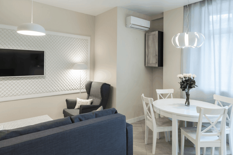 Ампир Декор стеганые обои Chesterwall