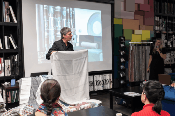 новинки обоев и тканей Extinct Animals ARTE Zimmer+Rohde Ampir Design Week 2019