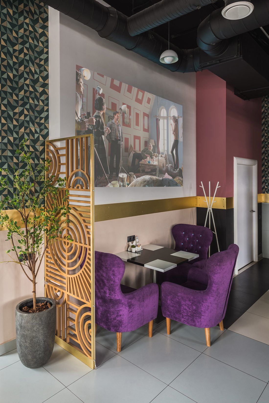 Кафе Memphis Санкт-Петербург Ампир Декор Khroma Zoom Sherwin-Williams Orac Decor