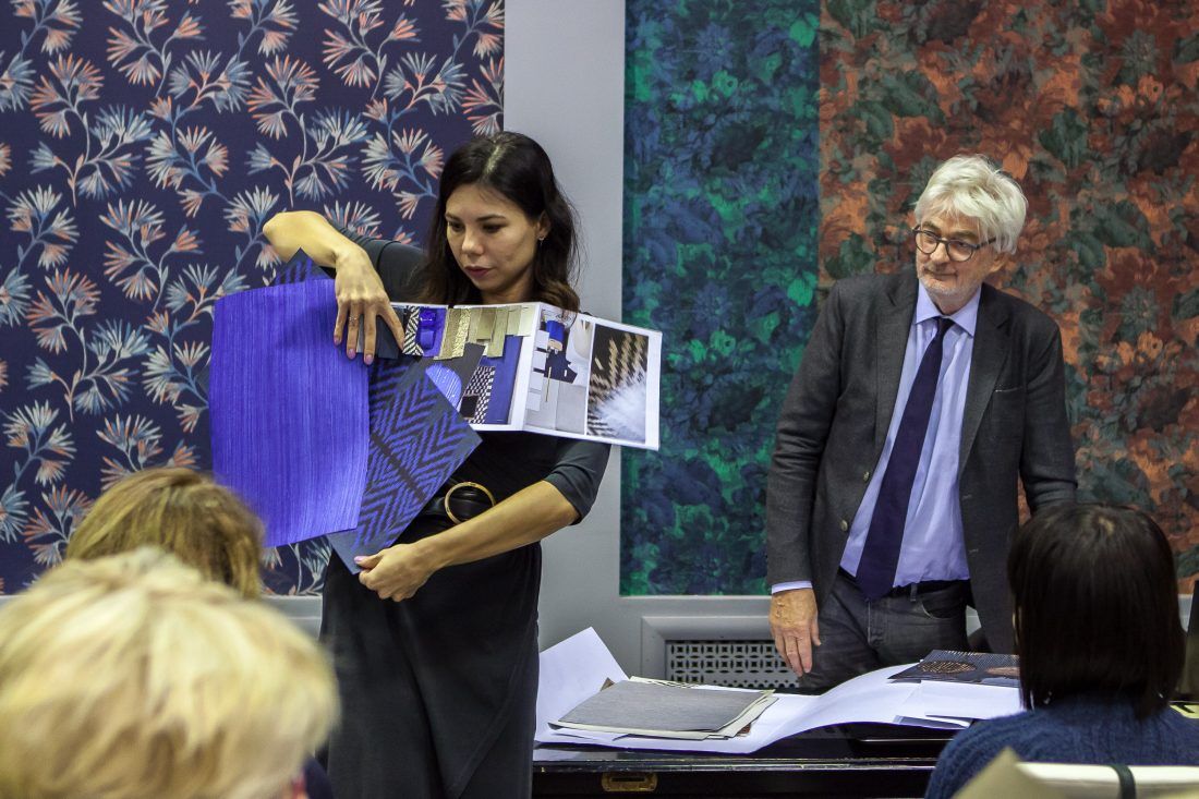 Центр Дизайна Мануфактура 5 Ампир Декор обои Khroma