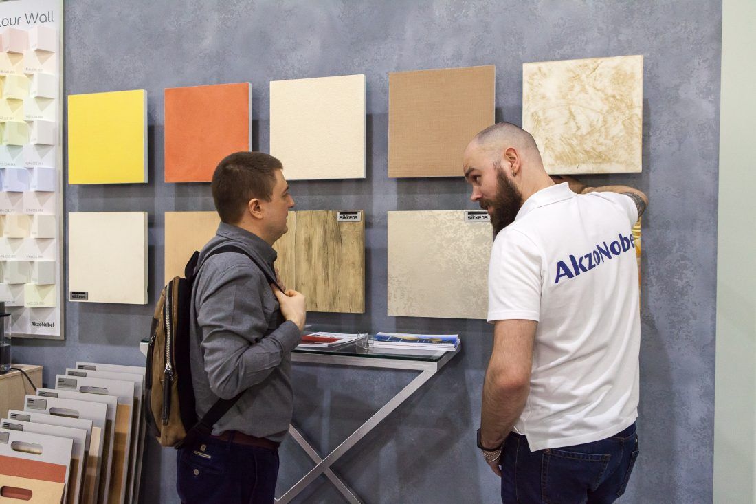 Ампир Декор на выставке BATIMAT RUSSIA 2020, стенд с красками AkzoNobel