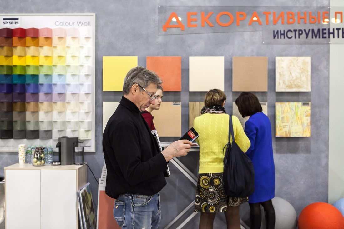 Ампир Декор на выставке BATIMAT RUSSIA 2020, стенд с красками AkzoNobel