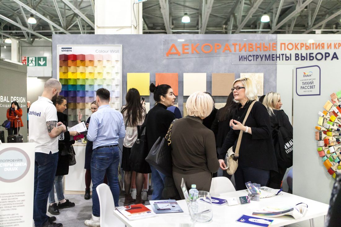 Ампир Декор на выставке BATIMAT RUSSIA 2020, стенд с красками AkzoNobel