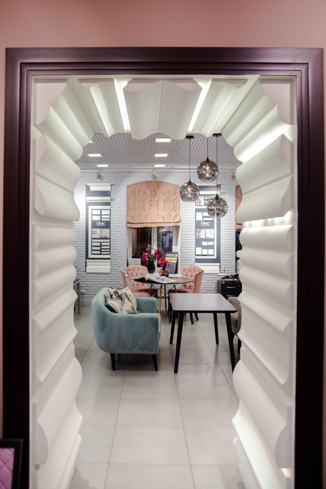 Дизайн-центр Ампир Декор на Пушкинской, 19 в Санкт-Петербурге